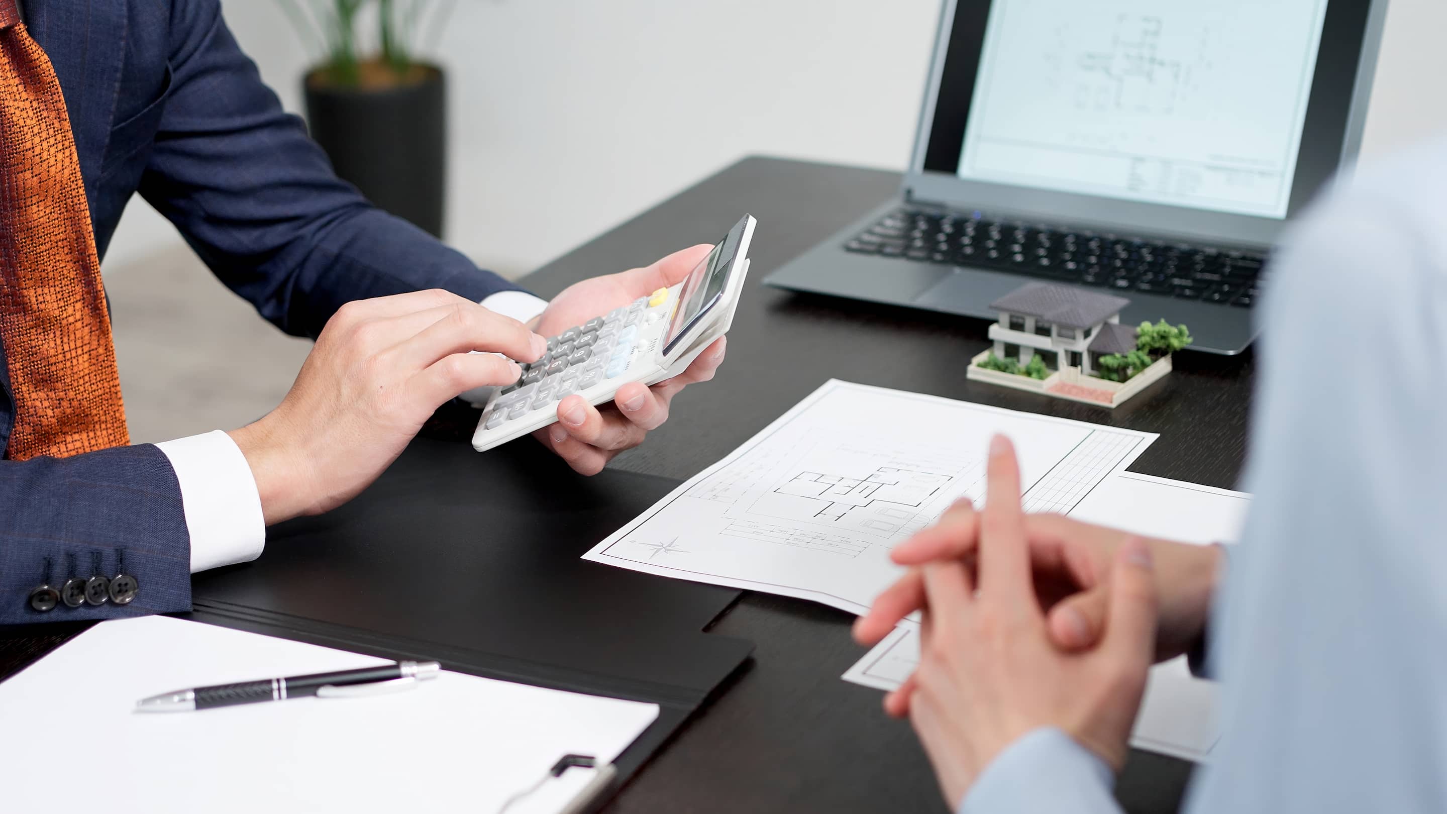 不動産を安全に高く売るなら「正規の不動産会社」一択のイメージ