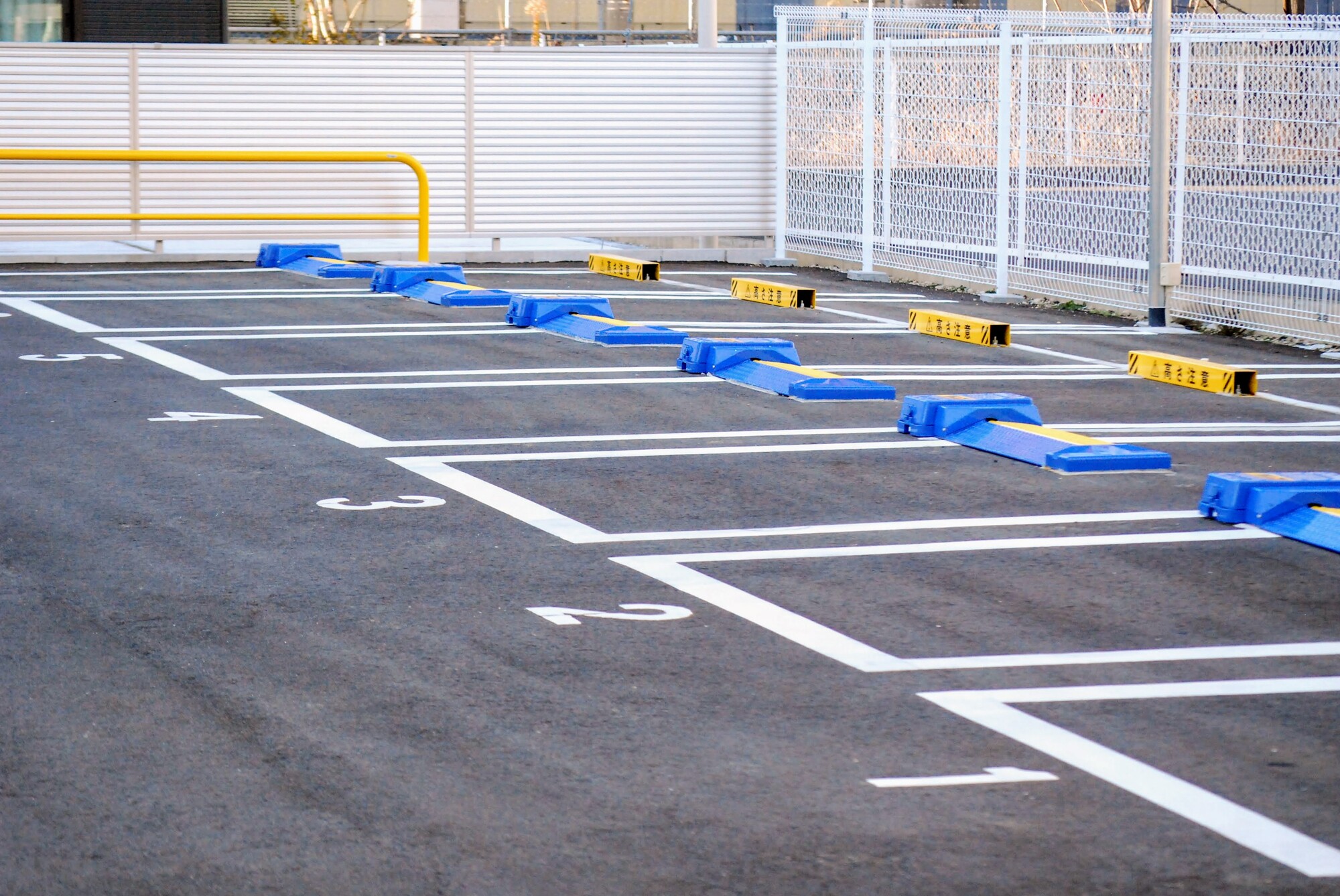 駐車場経営で土地を有効活用するメリットとデメリット 土地活用の窓口